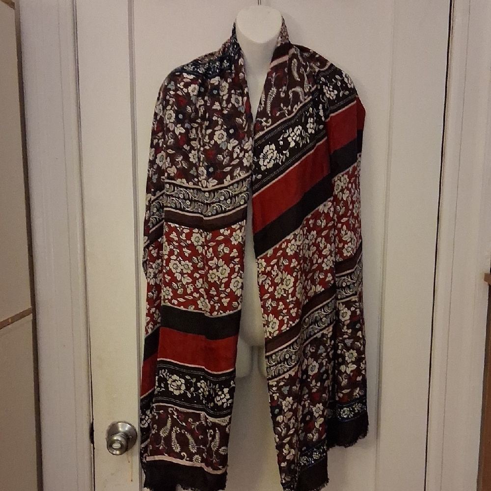 Kate Spade handrolled oversized Silk Scarf red, black and cream 80"x30" w Tag